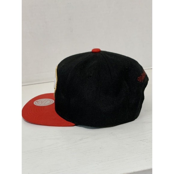 New Orleans Pelicans Mitchell & Ness NBA Black / Red Snapback Hat Cap New - Picture 4 of 9